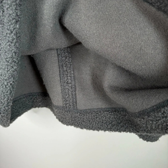 Lands’ End Gray Contrast Ribbed Exaggerated Collar Quarter Zip Teddy Pullover - Picture 6 of 9